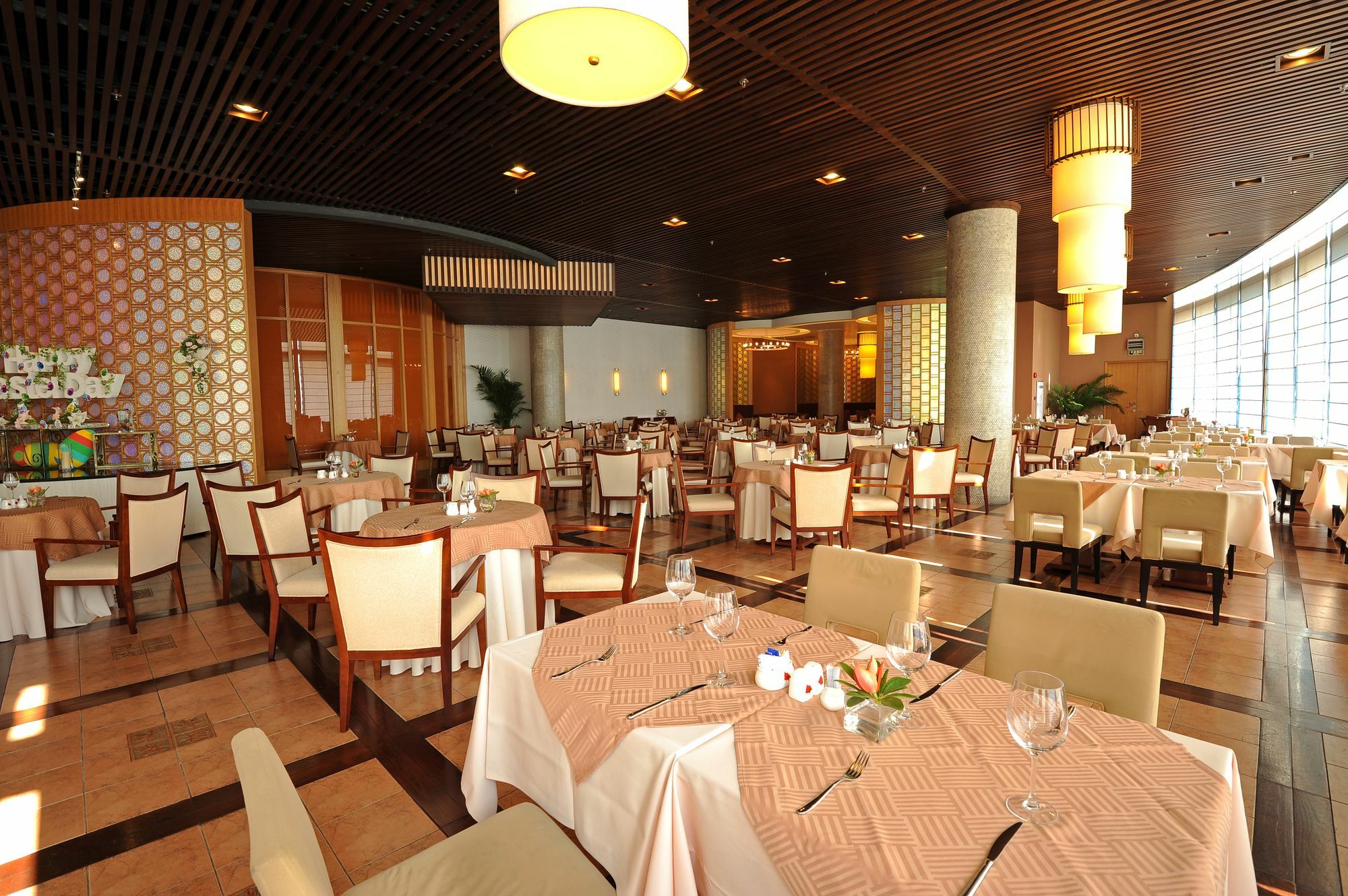 Ocean Spring Grand Metropark Hotel Zhuhai Exterior foto